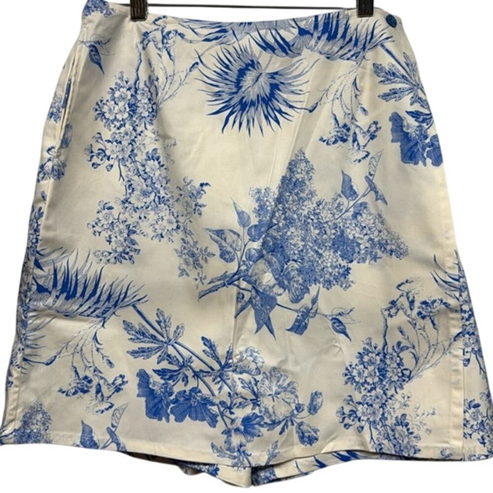 New D&CO Denim+Company Blue & Beige Toile Print Preppy Skort Pockets Size Medium